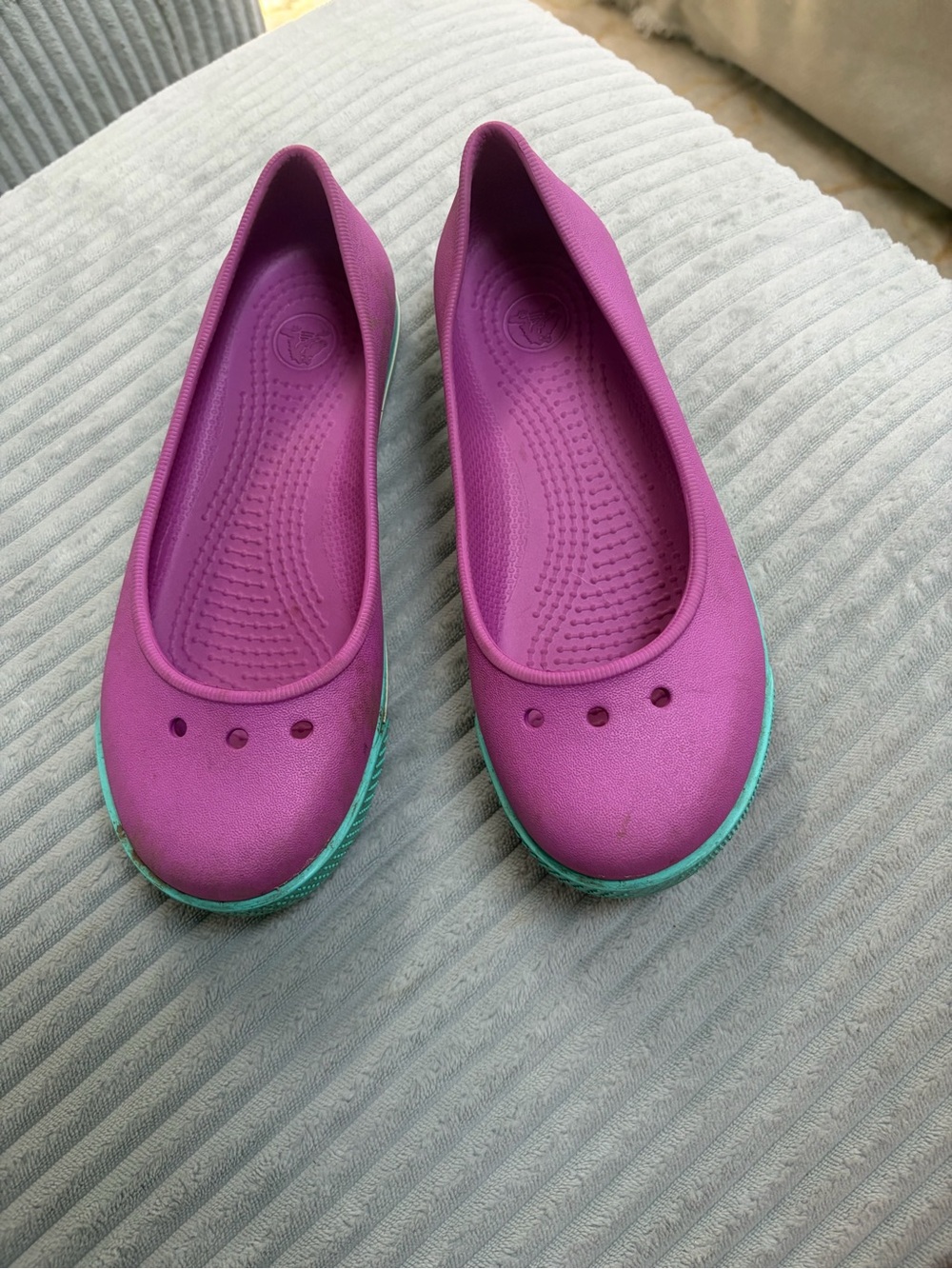CROCS Kids Purple Ballet Flats with Teal Trim